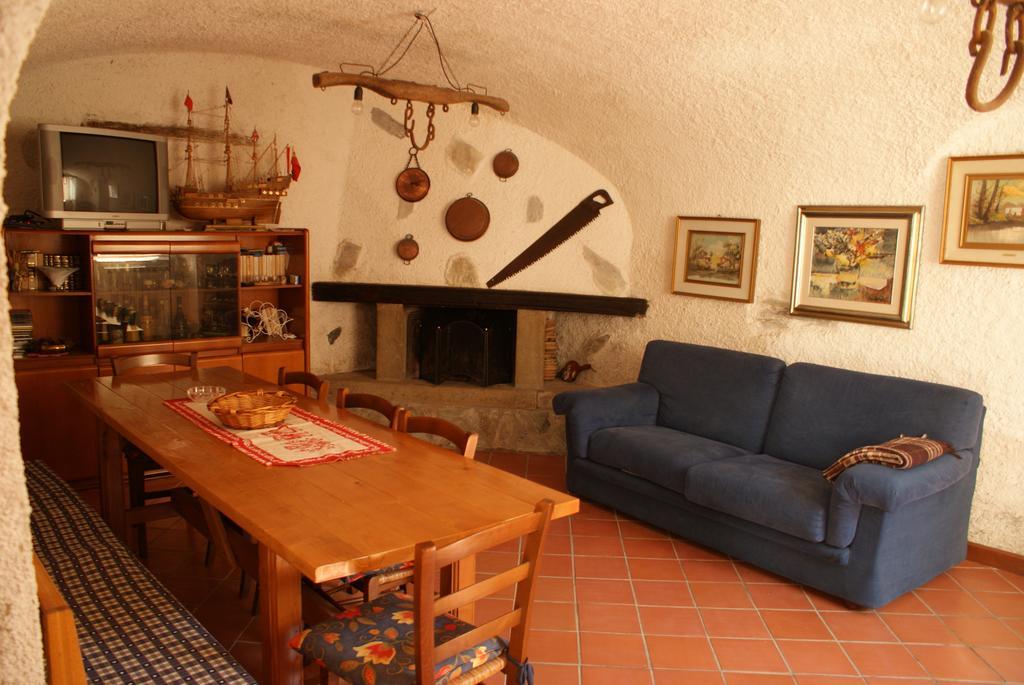 شقة Casa Stefania Lorano الغرفة الصورة