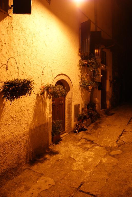 شقة Casa Stefania Lorano الغرفة الصورة